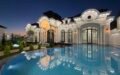 Shuvelanda 10.5 sotda Super Premium Neoklassik Villa Satilir